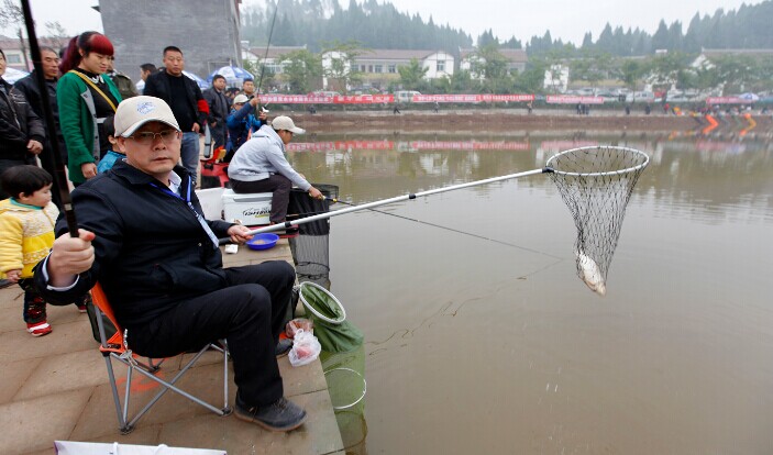 我市举办锦亭杯第二届乡村竞技钓鱼大赛